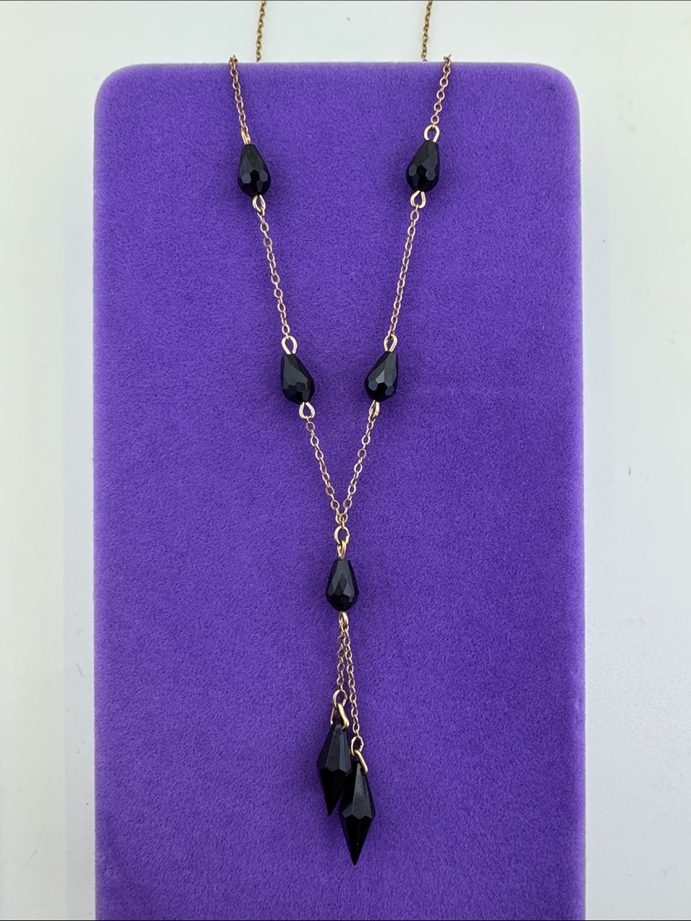 💛 Vintage Sarah Coventry Gold Plated Black Teardrop Necklace | Designer Classic